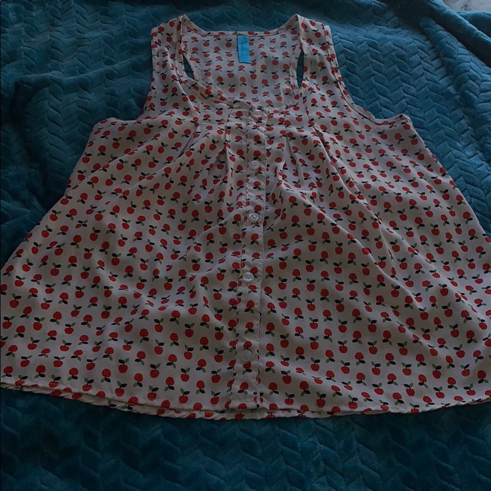 buttons Button-up Tank Small - Picture 4 of 6